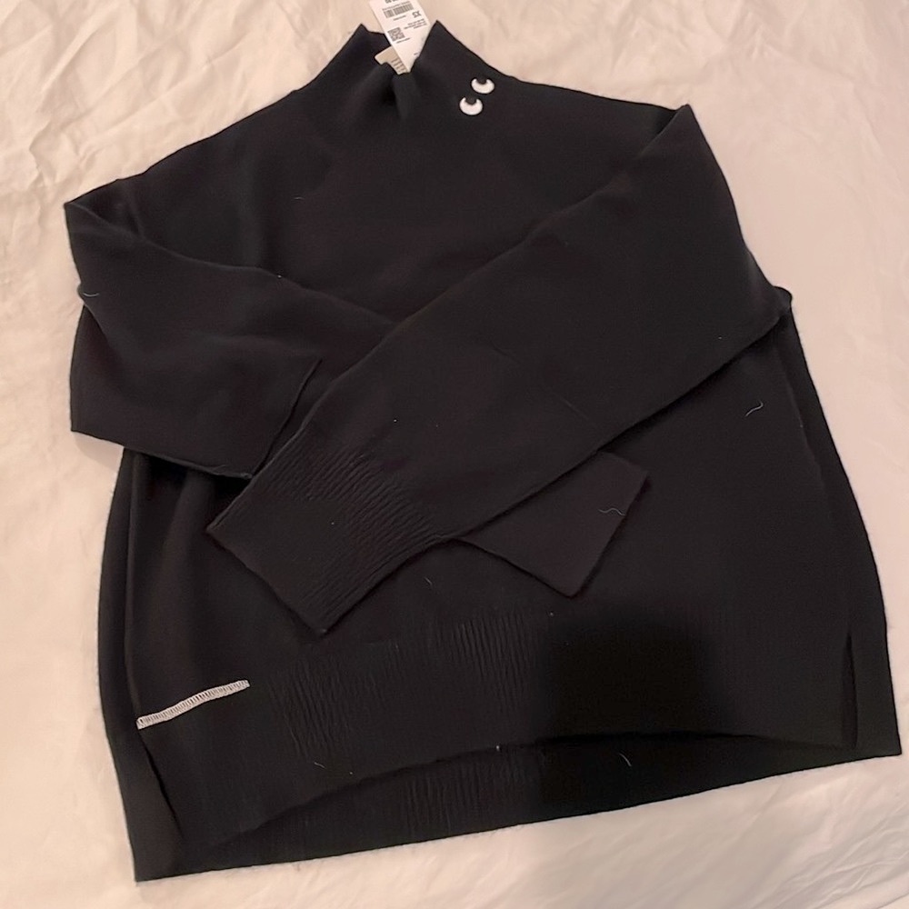 NWT Uniqlo x Anya Hindmarch Black Cashmere Long Sleeve Sweater